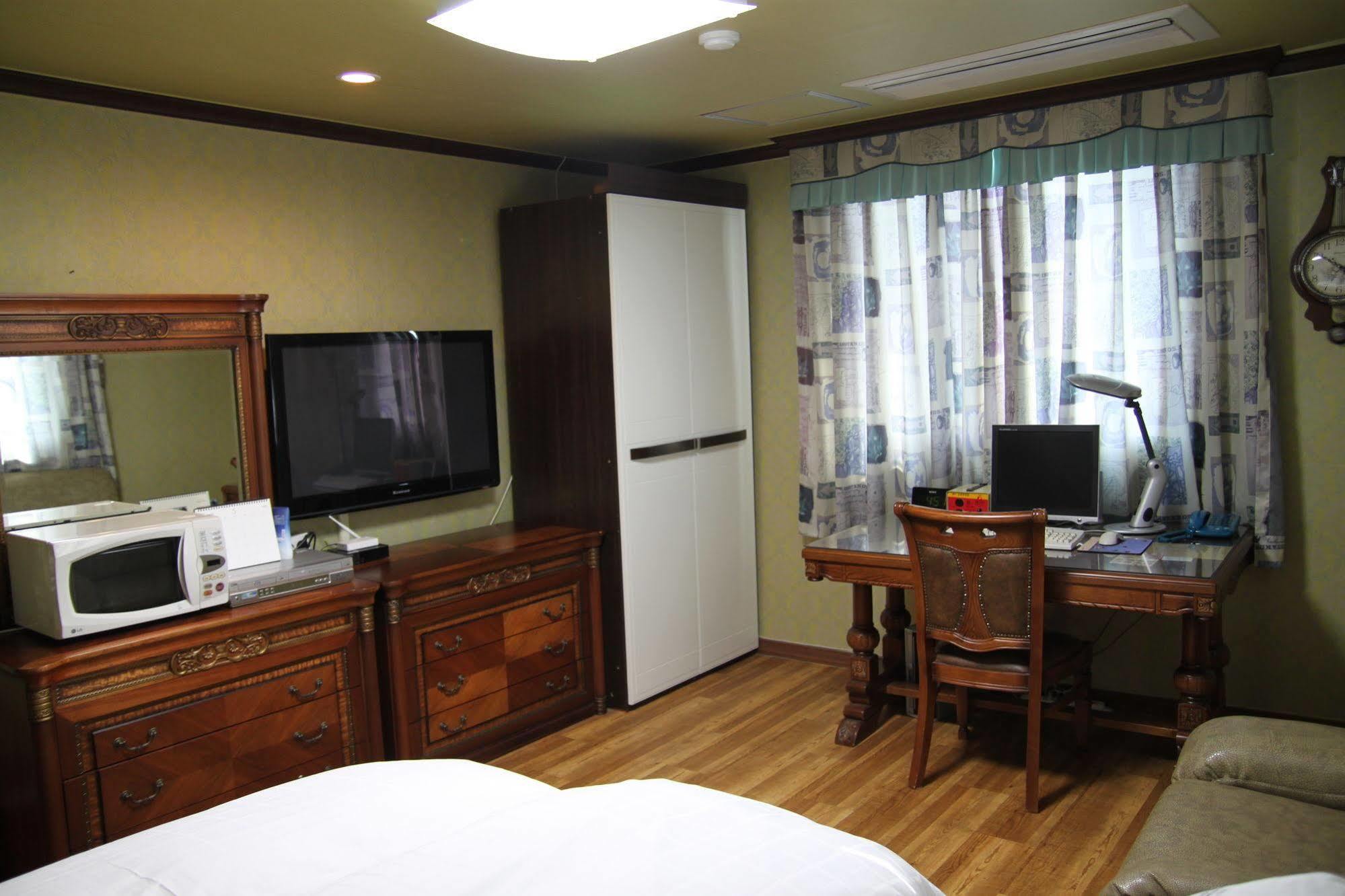 Gunsan Western Hotel מראה חיצוני תמונה